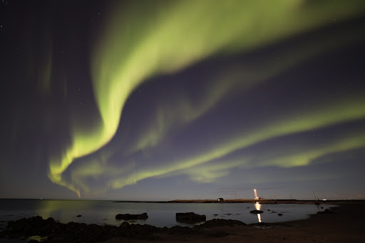 The Northern Lights at Grótta in Iceland